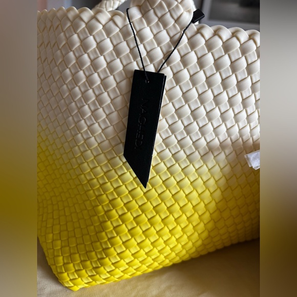 Naghedi St. Barths Medium Handwoven Dip Dyed Tote Bag with pouch. NWT - Picture 5 of 14